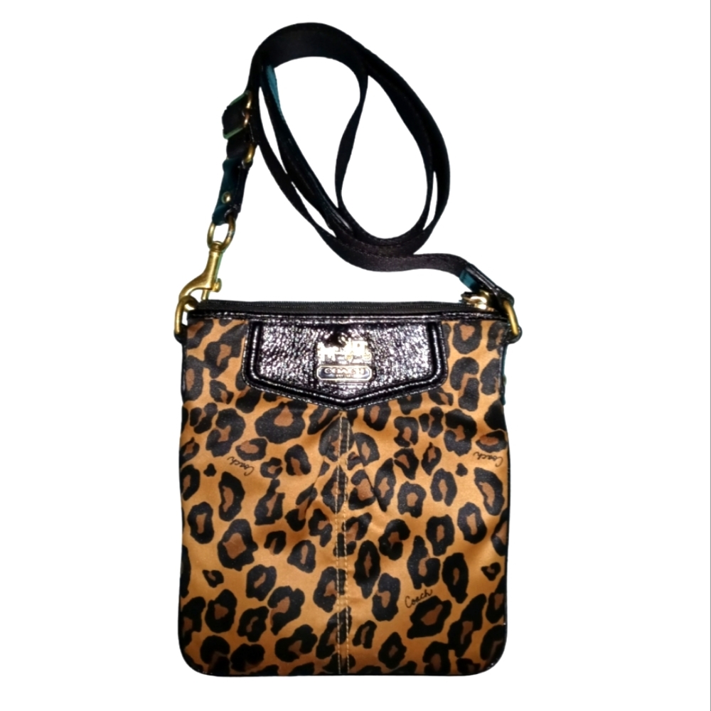 COACH Bag, Ocelot print on sateen finish. Cross body. Y2K. Very Good Cond.